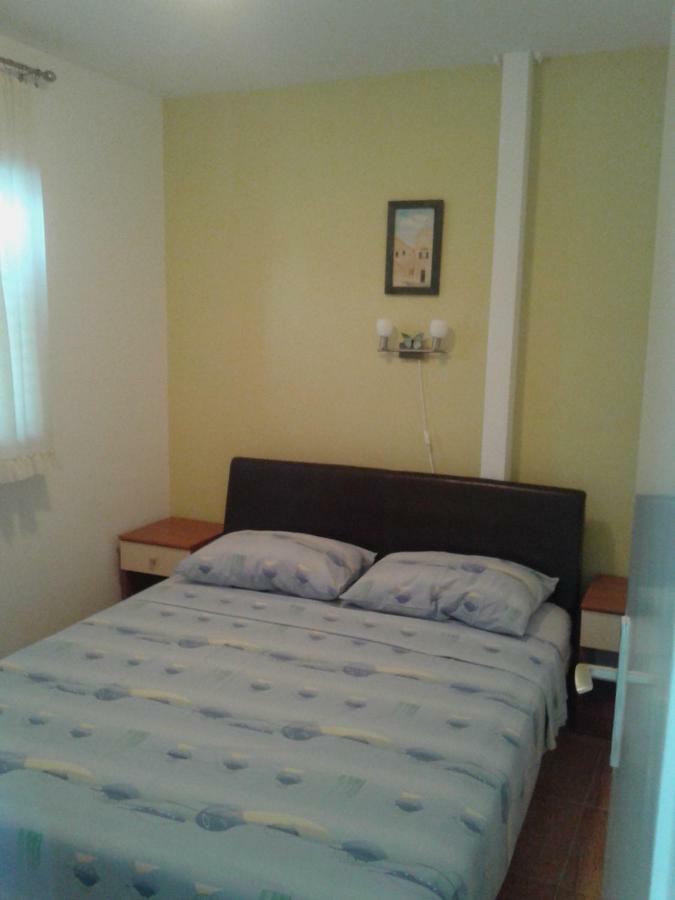 Apartment Milka Petrcane Exteriör bild